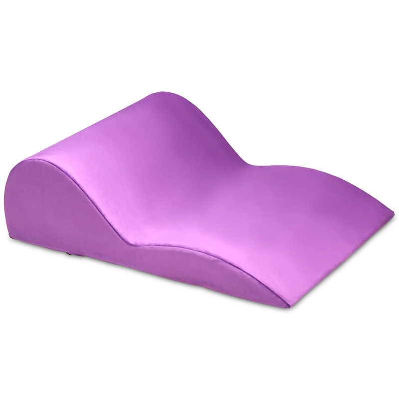 Contoured Love Cushion - Image 10